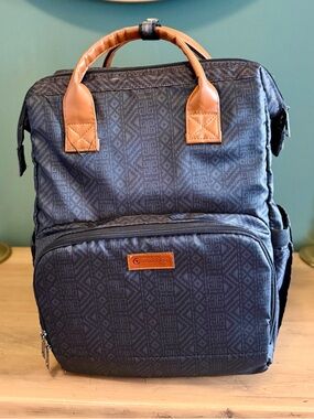 Monbebe Bolt Diaper Bag Backpack w Bassinet Changing Station Boho